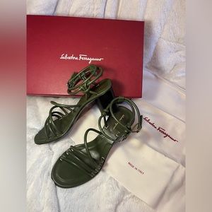 SALVATORE FERRAGAMO Luxe Leather Sandal Green Size 9